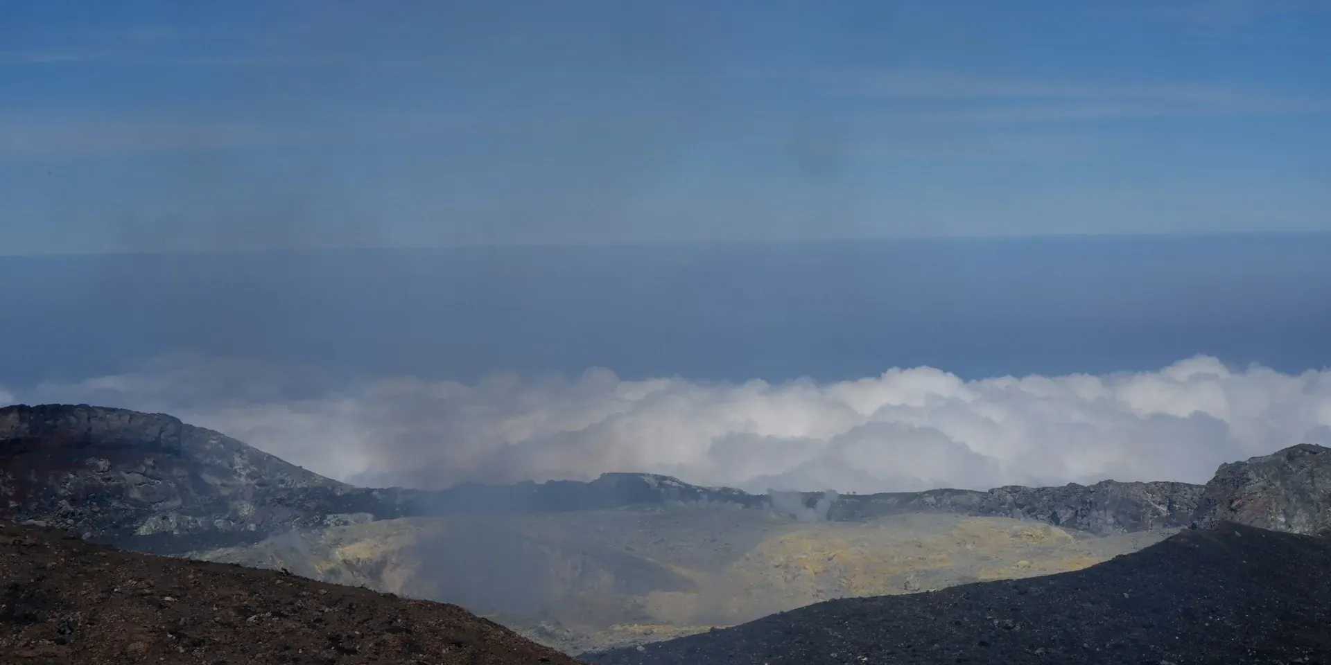 Pegunungan dari lereng Gunung Slamet, Purbalingga