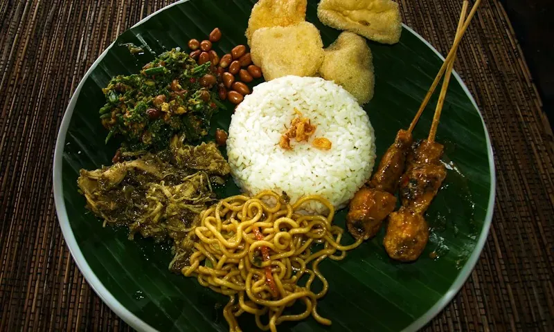 Kuliner dan makanan khas